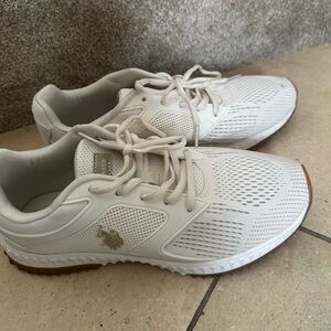 U.S. POLO ASSN Women’s cream Athletic Sneakers Size 10 US